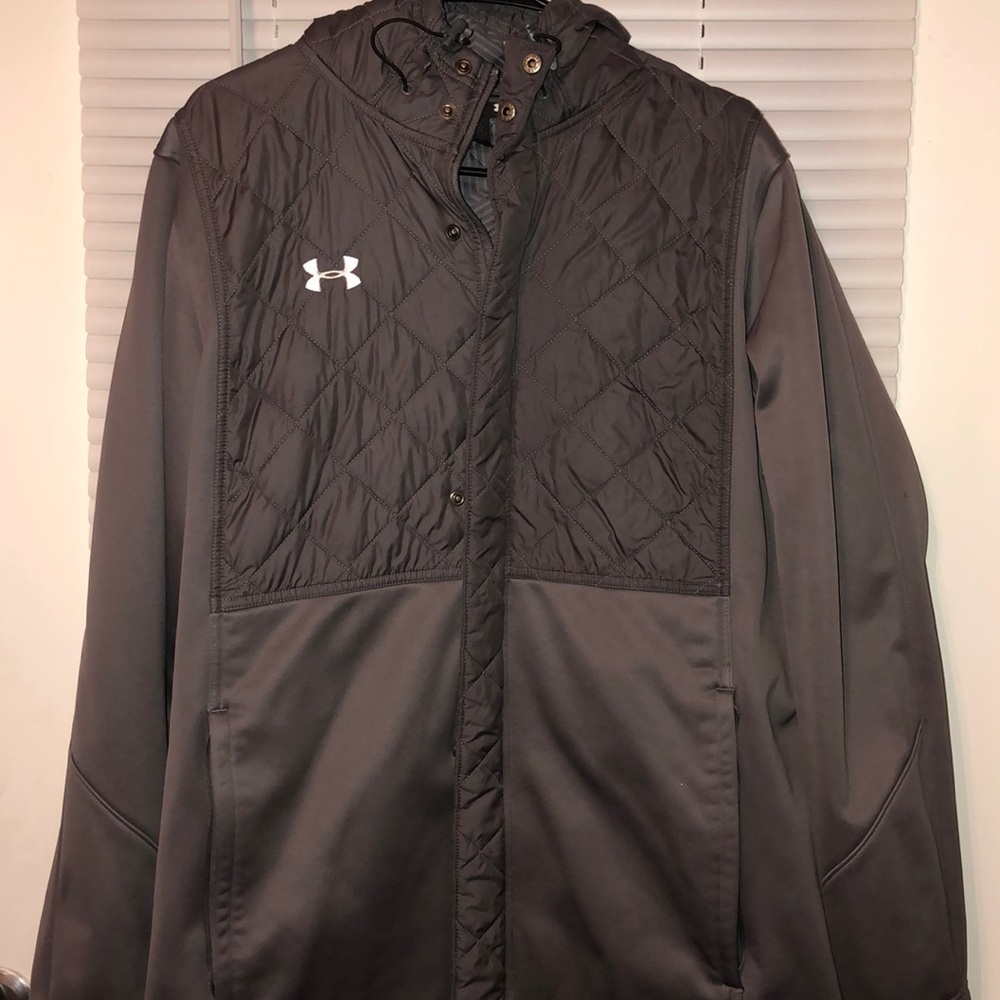 Under Armor Men’s Cold Gear Jacket.